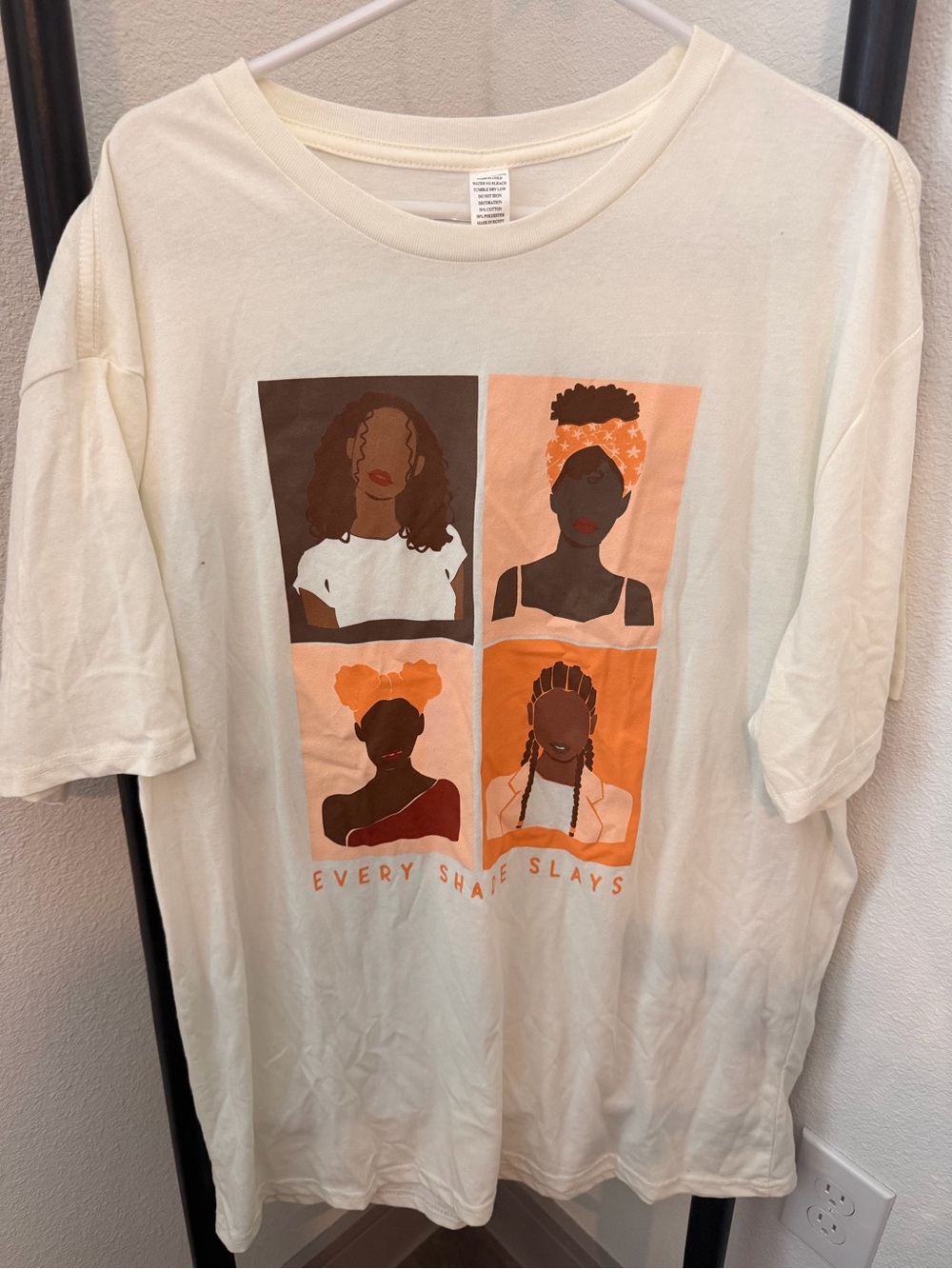 Source Unknown Cream Graphic Long Sleeve Tee with Brown & Orange Portrait Blocks